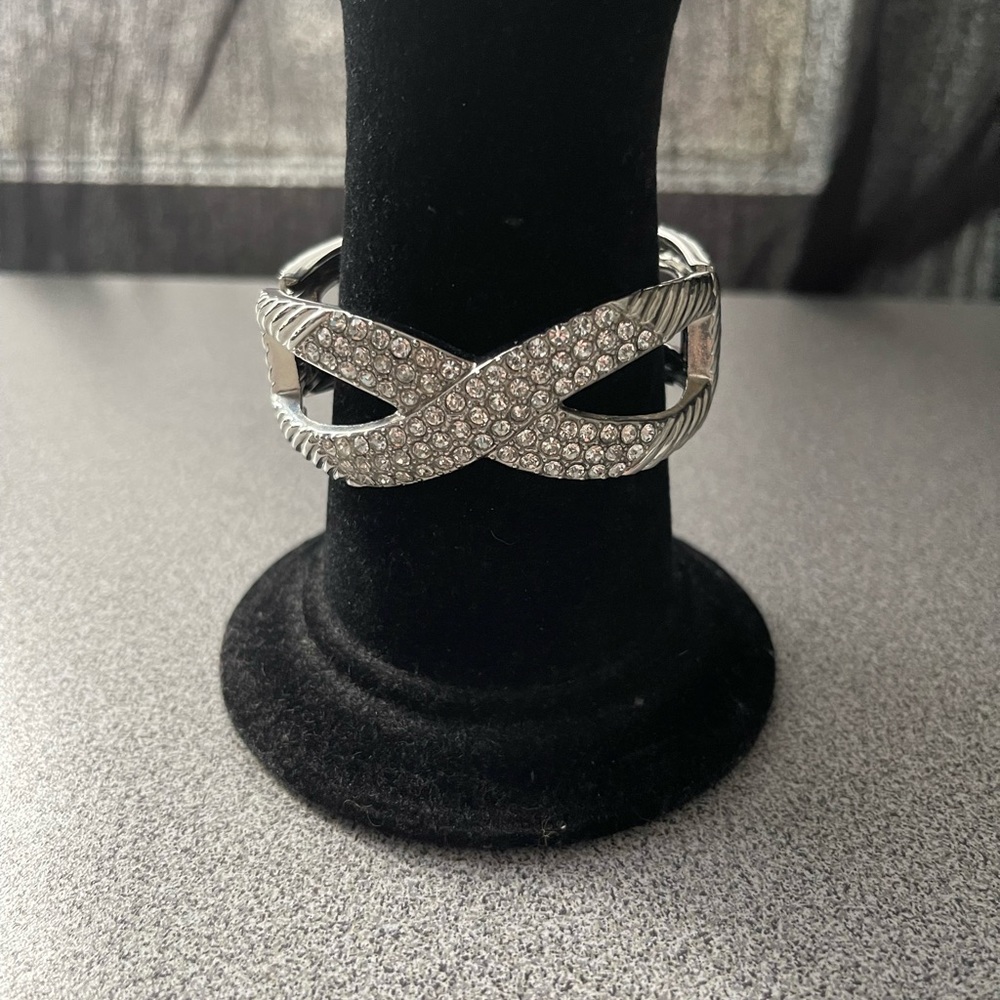 Silver Toned Metal Clear Rhinestone Bracelet